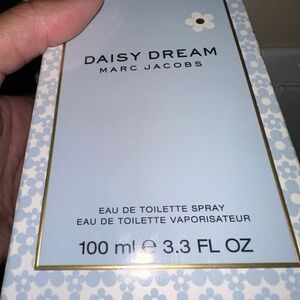 Marc Jacob’s women’s Perfume